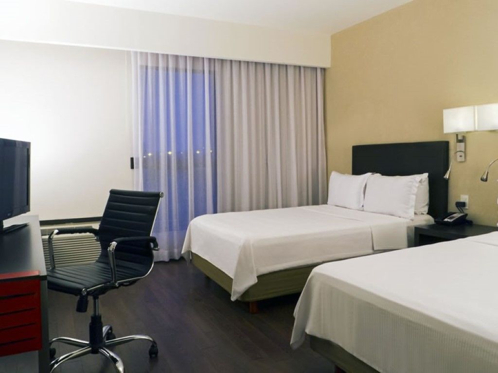 Fiesta Inn Guadalajara Expo Zapopan Extérieur photo